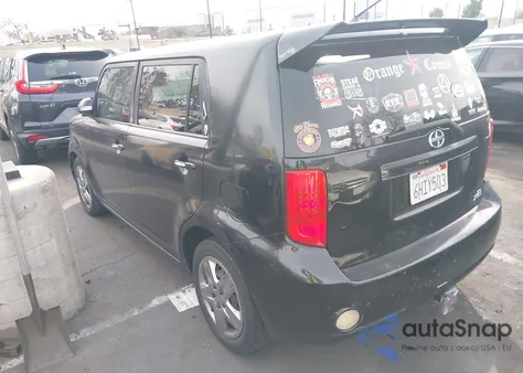 2008 Scion Xb z USA, uszkodzony, nr VIN JTLKE50EX81005817